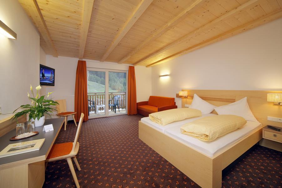 Hotel Mall St. Valentin auf der Haide Chambre photo